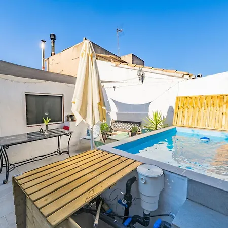 Casa De Pueblo En Alicante. Cuquet De Llum. Onil